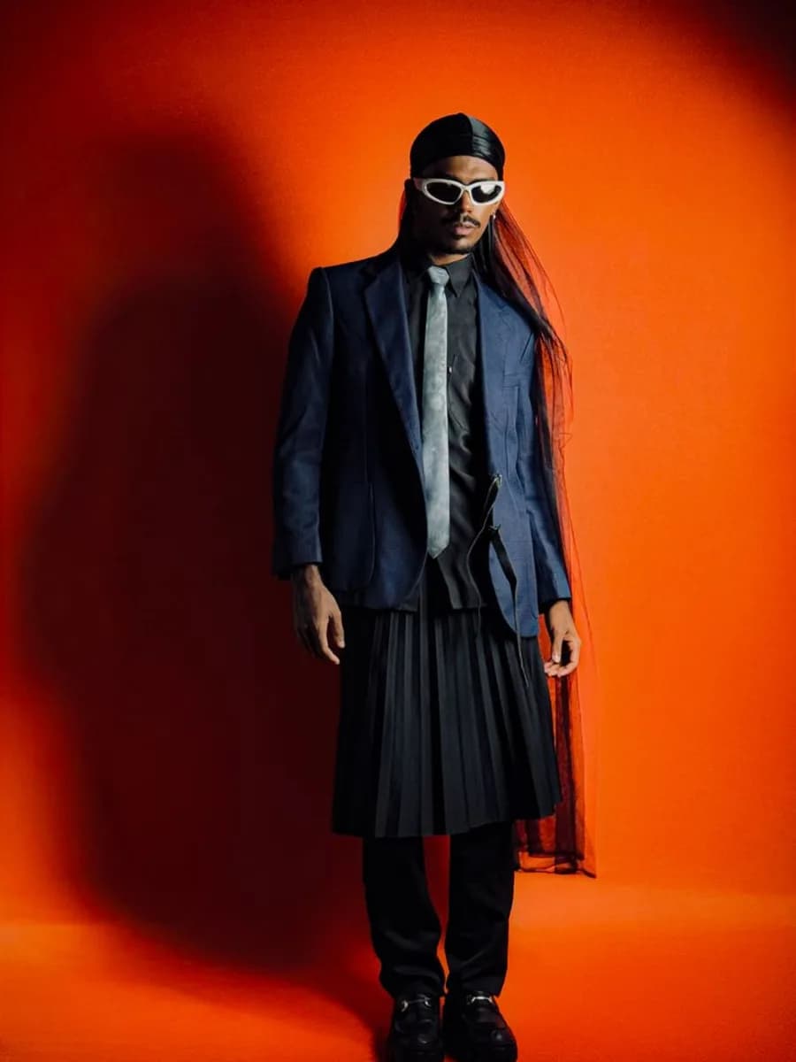 Idris Pleated Wool Trouser