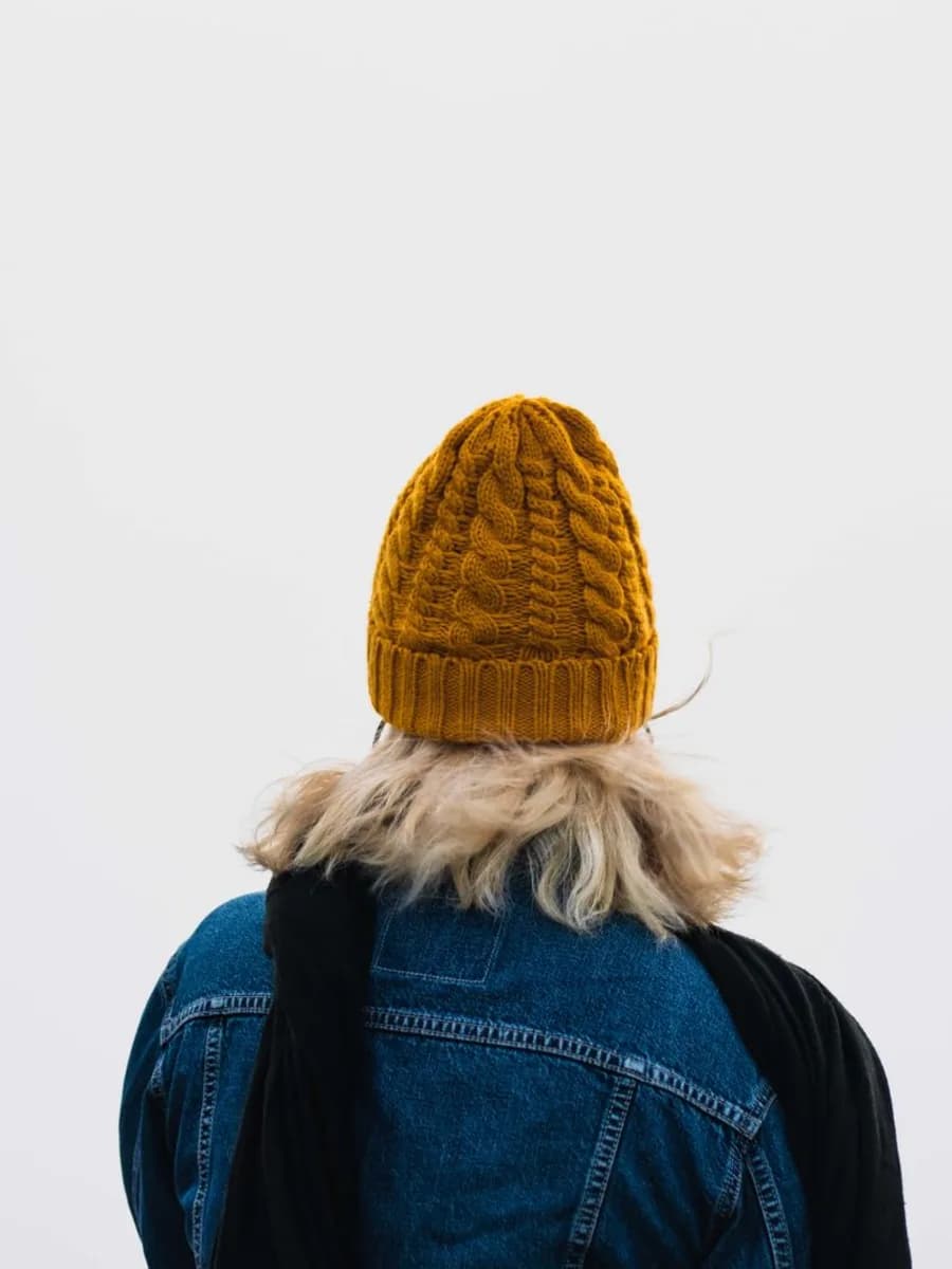 Thistle Ribbed Knit Beanie